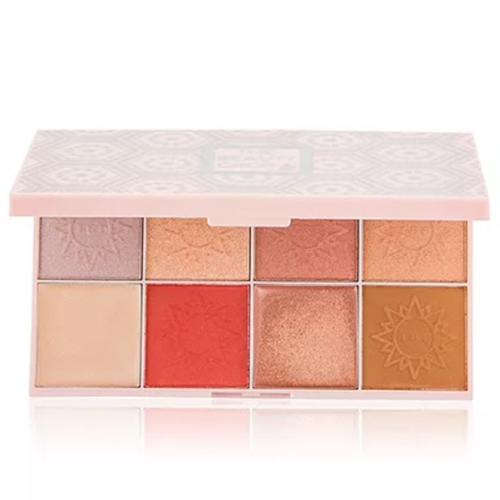 NEW The Beauty Crop Mediterranean Spring Travel Tea Face Palette